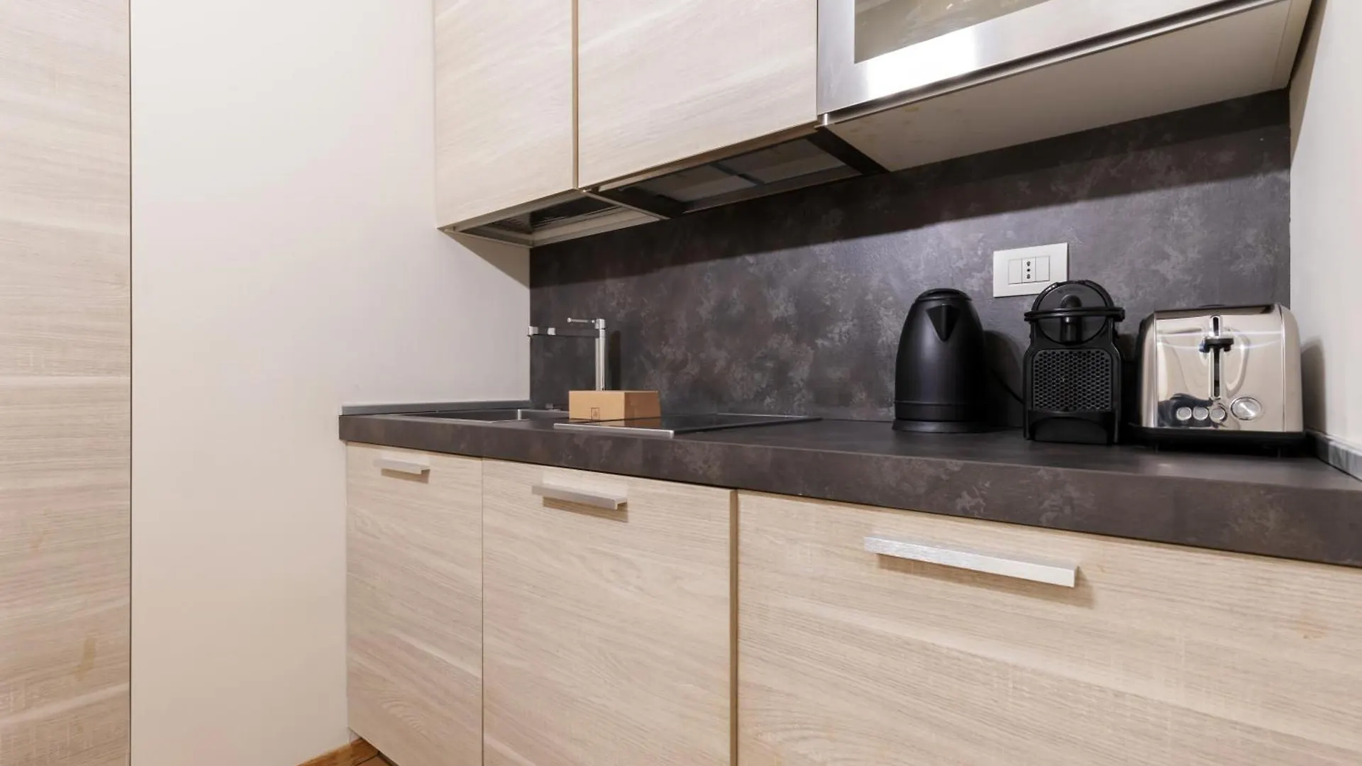 Arco Della Pace Corso Sempione - Exceptional Location Apartment Milan