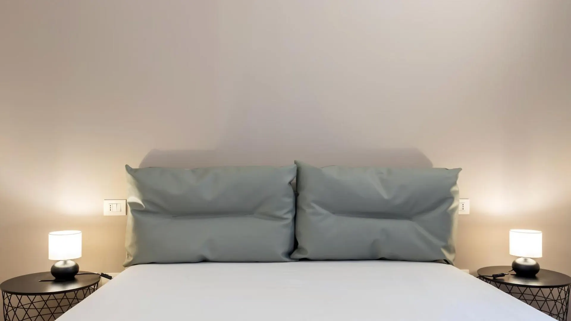 Arco Della Pace Corso Sempione - Exceptional Location Apartment Milan 0*,  Italy